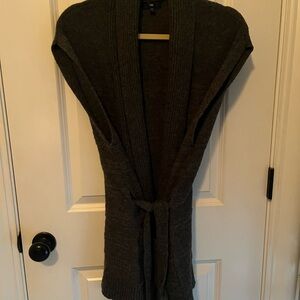 GAP Gray Sleeveless Cardigan Sweater with Waist Tie